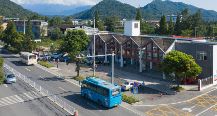 彭州市C323杉柏路（北环路至S401段）养护工程